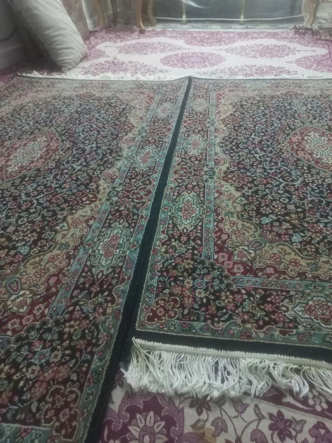 یک جفت فرش مهشبنی زمینه سرمهای|فرش|تهران, بریانک|دیوار
