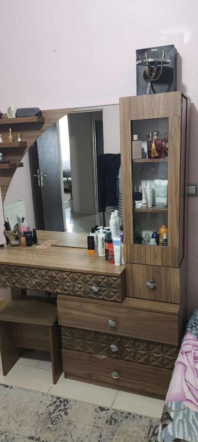 فروش تخت خواب دونفره نو وسالم با تشک طبی نو نو|تخت و سرویس خواب|اصفهان, شیخ اشراق|دیوار