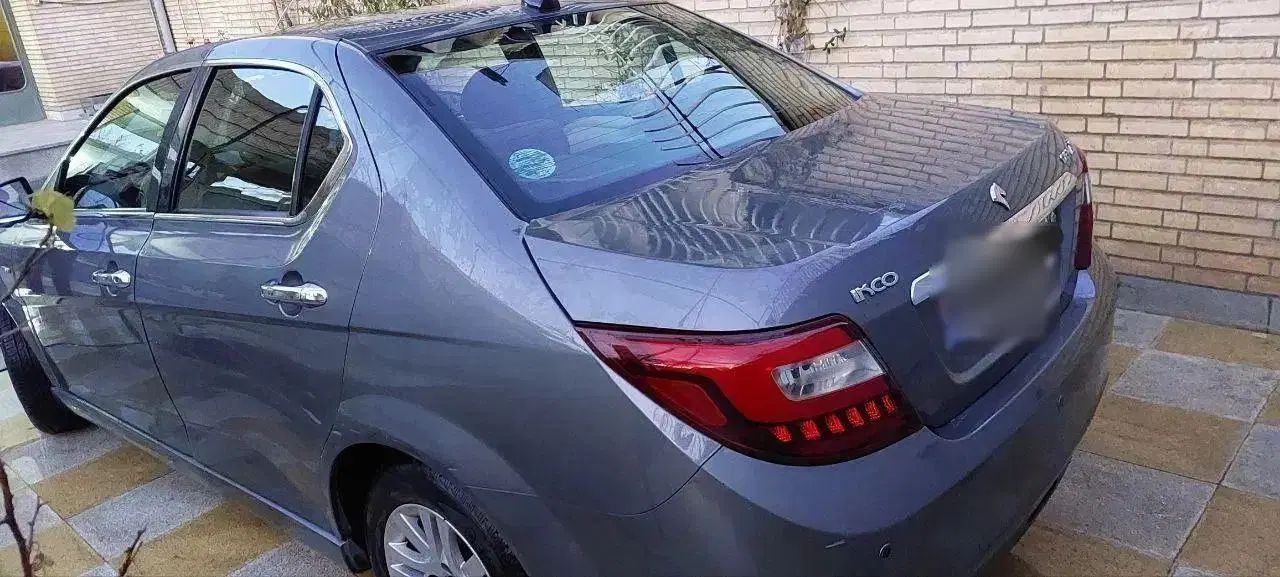 دنا پلاس تیپ ۲ دنده‌ای، سانروف مدل ۱۳۹۷|خودرو سواری و وانت|اصفهان, جوزدان الیادران|دیوار