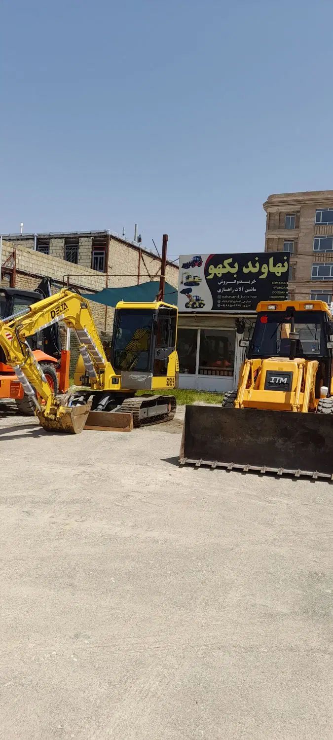 بیل بکهو سنوپارس ۲۵۰سی،۲۵۰زد، نیوهلند،هیدرومک،|خودرو سنگین|تهران, آسمان|دیوار