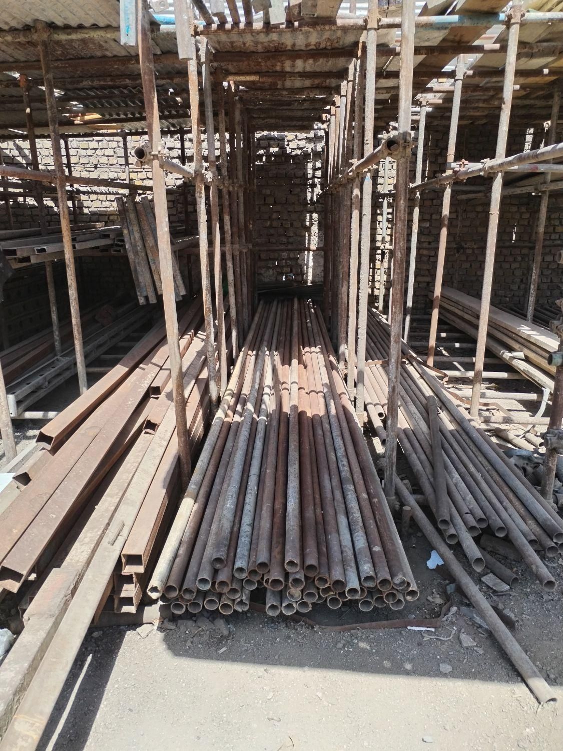 قالب فلزی و داربست تخته بشکه جک سقفی سرجک|مصالح و تجهیزات ساختمان|مشهد, نوید|دیوار