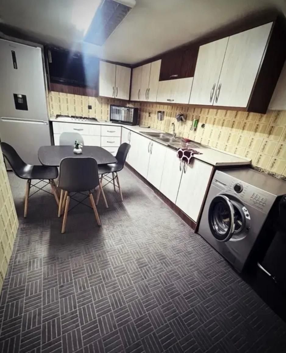 خوابگاه پانسیون دخترانه|اجارهٔ کوتاهمدت آپارتمان و سوئیت|تهران, فاطمی|دیوار