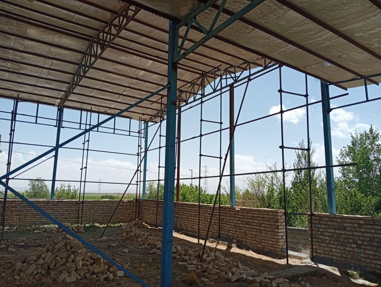 داربست فلزی مفاخری|خدمات پیشه و مهارت|قروه, |دیوار