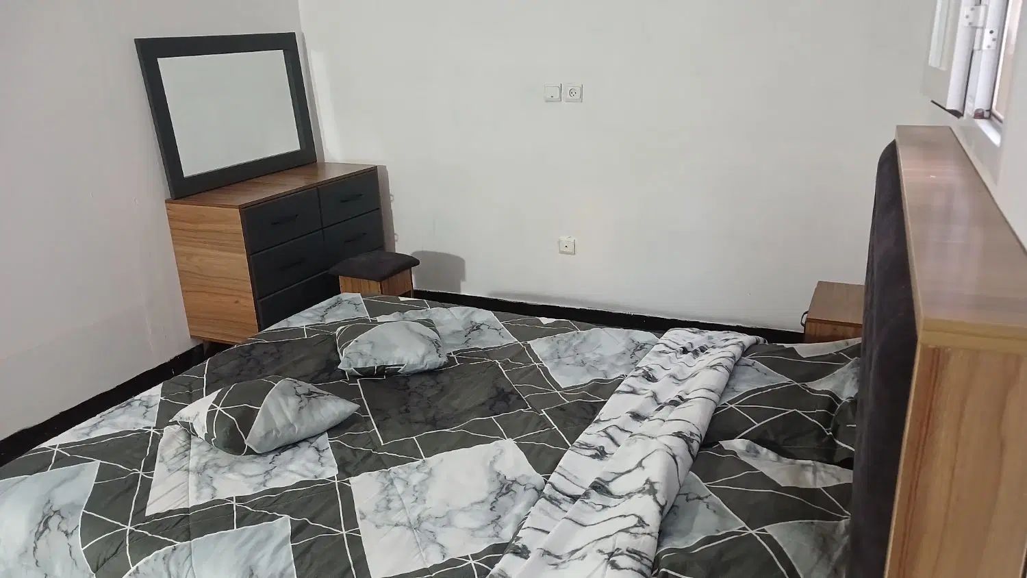 اجاره روزانه  حیاط دار دربست|اجارهٔ کوتاه‌مدت آپارتمان و سوئیت|تهران, سلسبیل جنوبی|دیوار