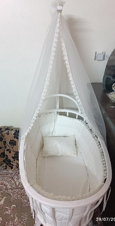 تخت کودک و کریر|اسباب و اثاث بچه|اسلام‌شهر, |دیوار