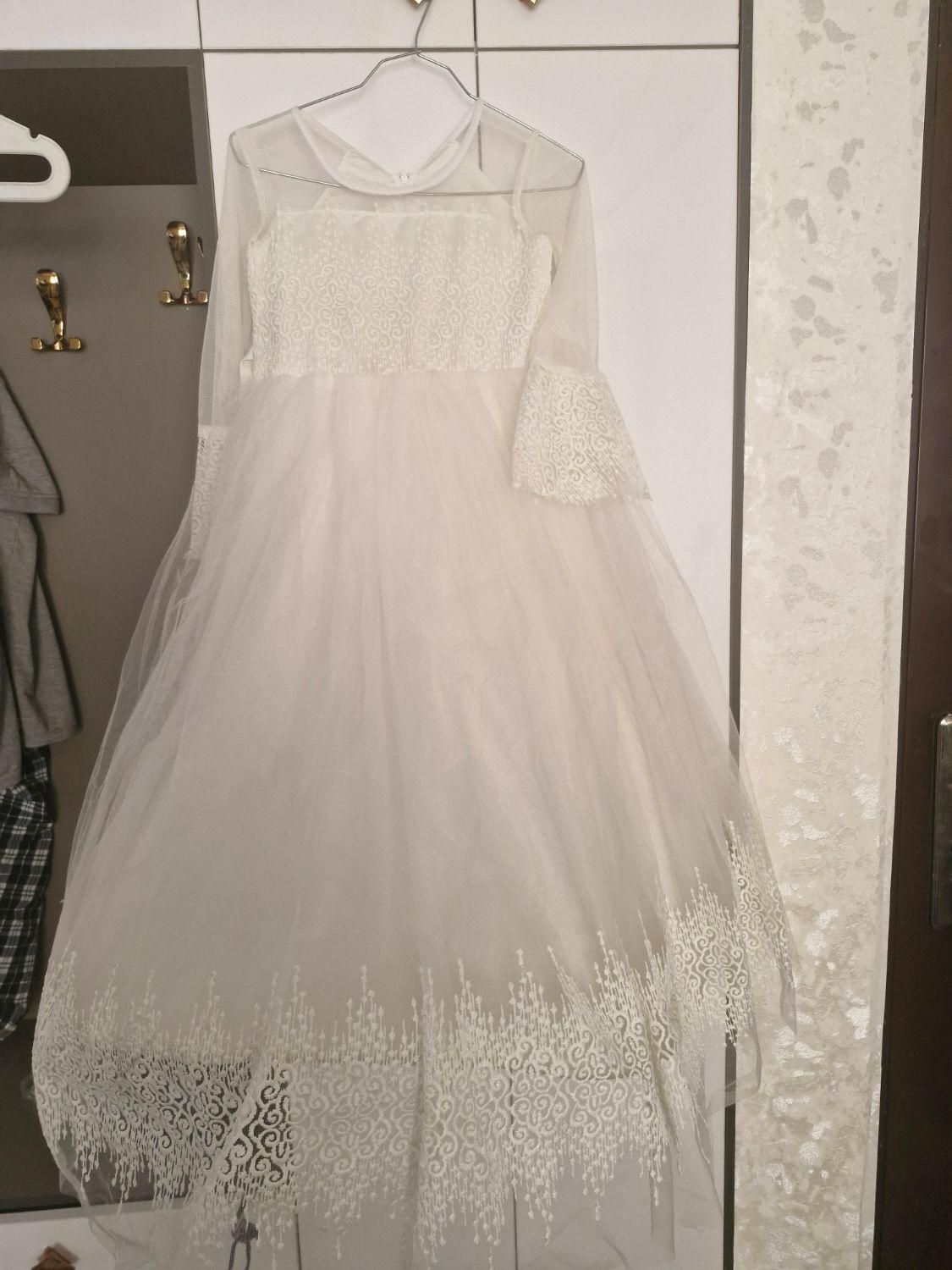 لباس عروس دخترانه ۹ساله|لباس|تهران, تهرانسر شرقی|دیوار