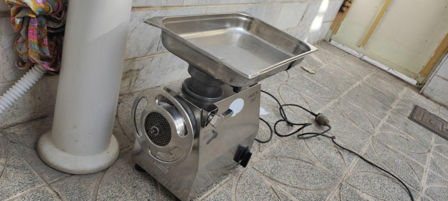 چرخگوشت صنعتی اصل اینالیا چرخ گوشت 32|خردکن، آسیاب، غذاساز|تهران, آذری|دیوار