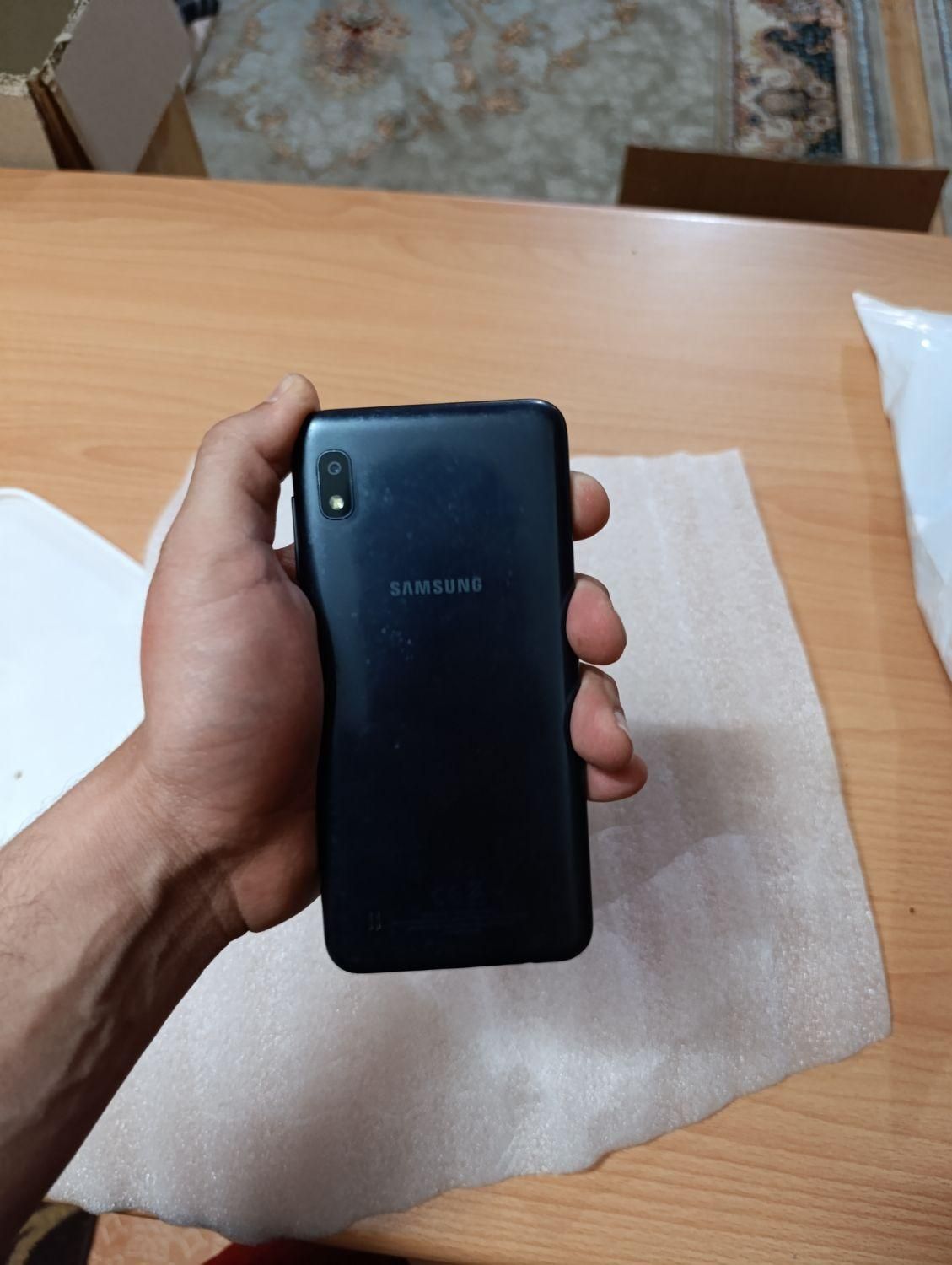 سامسونگ Galaxy A10 با حافظهٔ ۳۲ گیگابایت|موبایل|شاهین‌شهر, عطار|دیوار