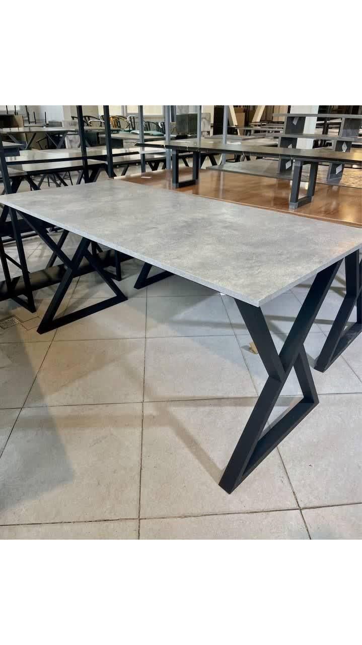 میز تحریر و کامپیوتر و ناخن .اداری.کنفرانس|میز تحریر و کامپیوتر|مشهد, سرافرازان|دیوار