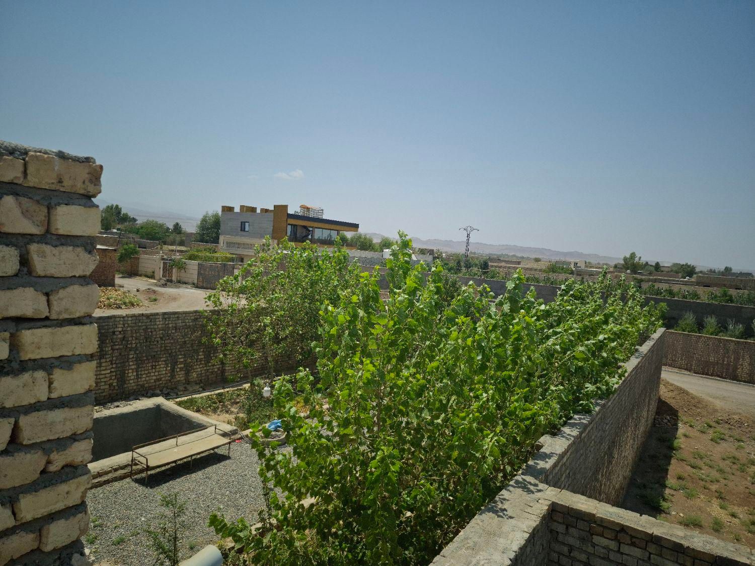 جنت اباد ۴۰۲ متر ویلا داخل بافت سند ۶دانگ|فروش خانه و ویلا|قنوات, |دیوار