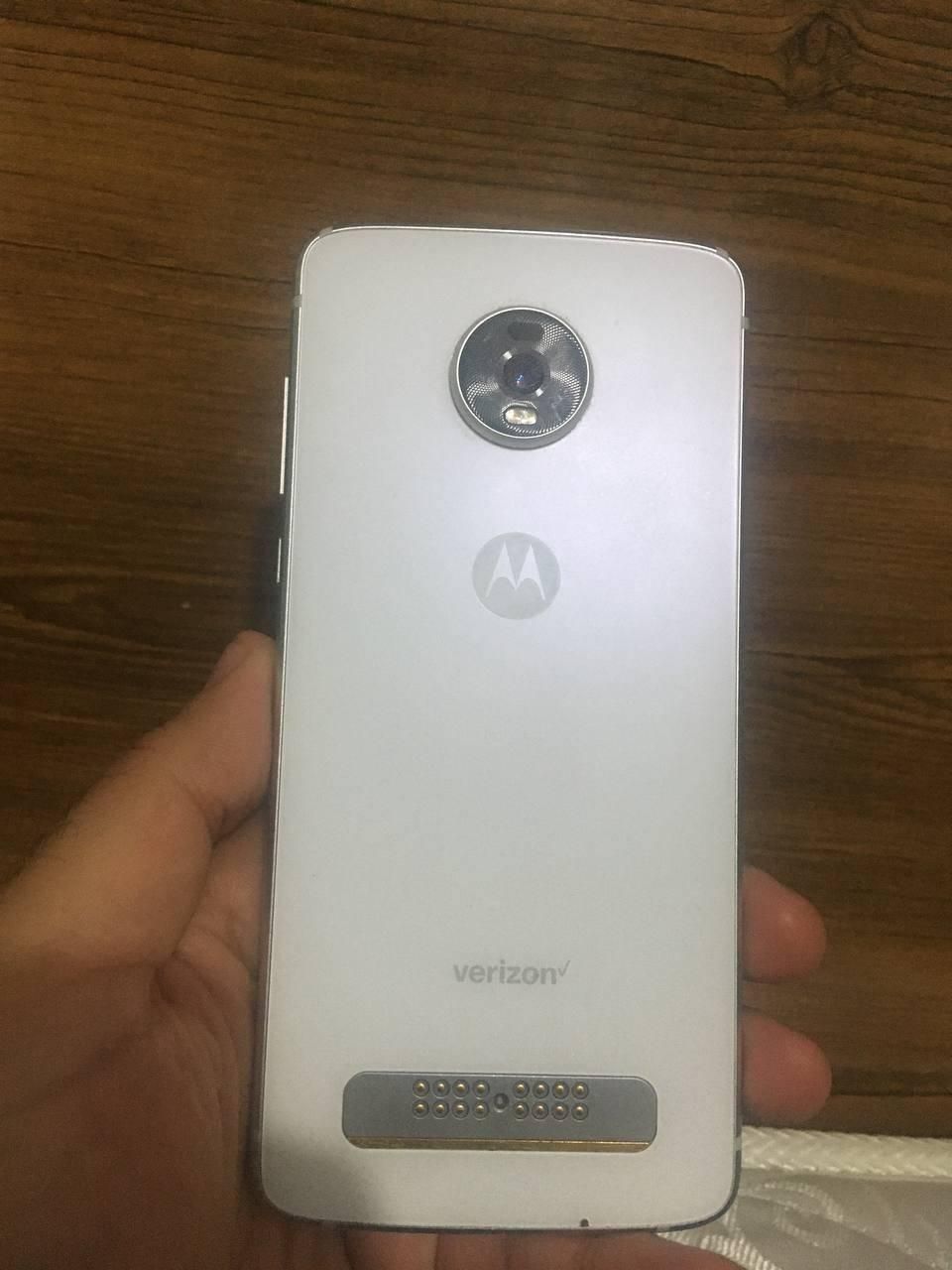 Moto z4|موبایل|تهران, آذری|دیوار