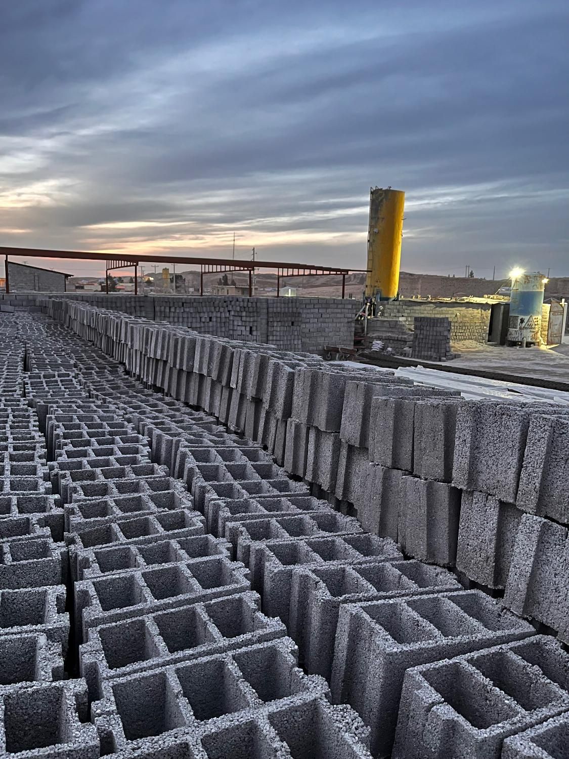 بلوکه سیمانی|عمدهفروشی|مشهد, آزادشهر|دیوار