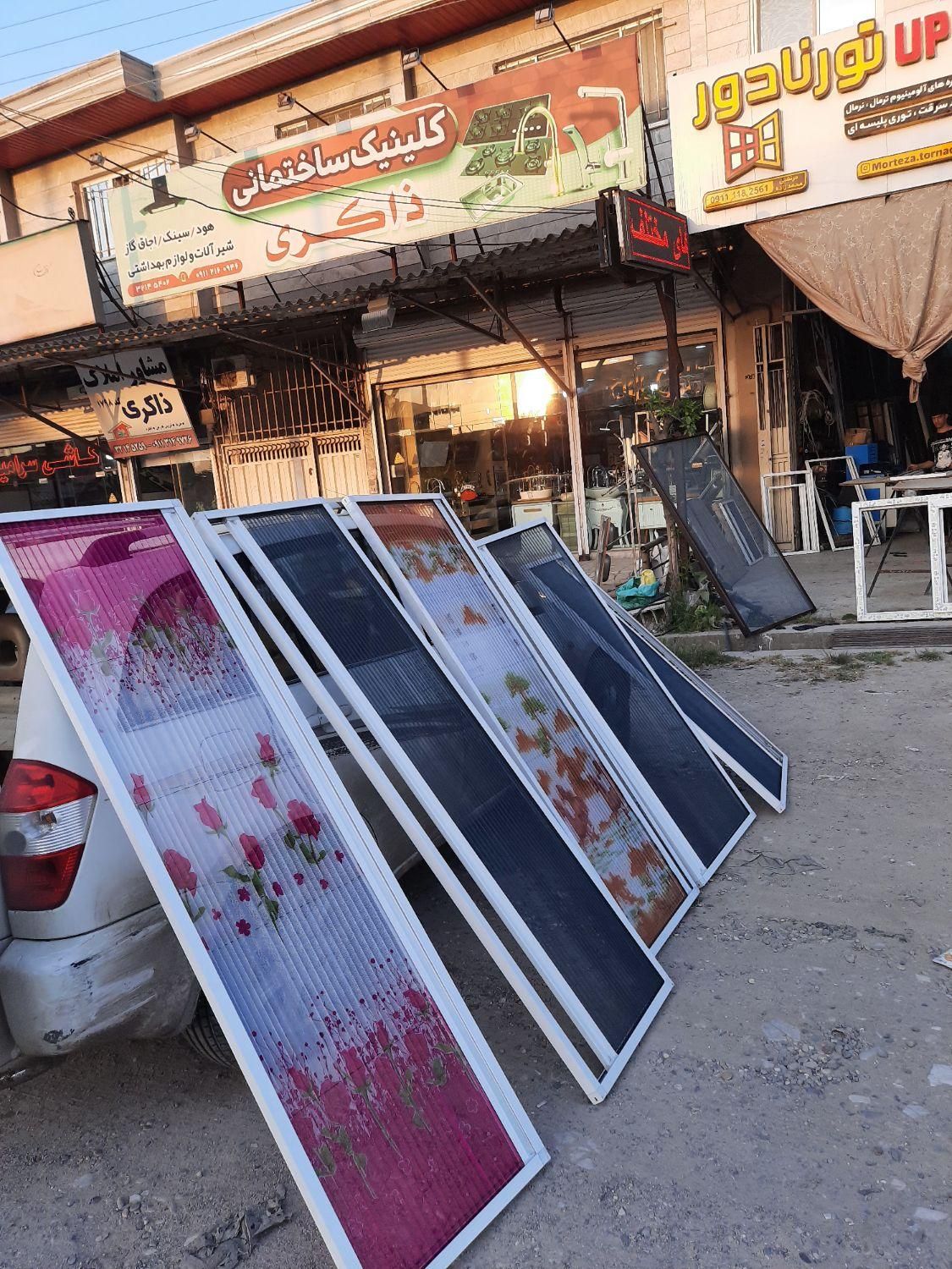 توری درب و پنجره توری پلیسه ای توری مگنتی طوری|مصالح و تجهیزات ساختمان|بابل, |دیوار