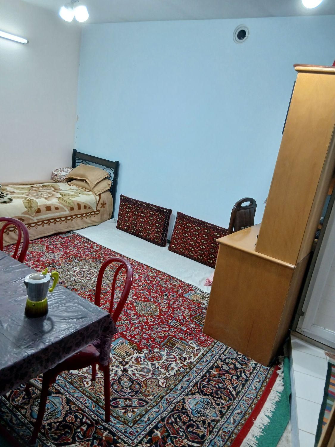 سوئیت ۲۰ متری تمیز در مرکز فلاورجان|اجارهٔ کوتاهمدت آپارتمان و سوئیت|فلاورجان, |دیوار