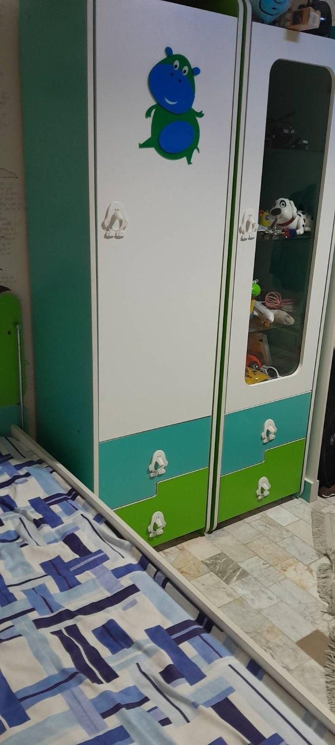 تخت و کمد کودک و نوجوان|اسباب و اثاث بچه|تهران, باغ فیض|دیوار