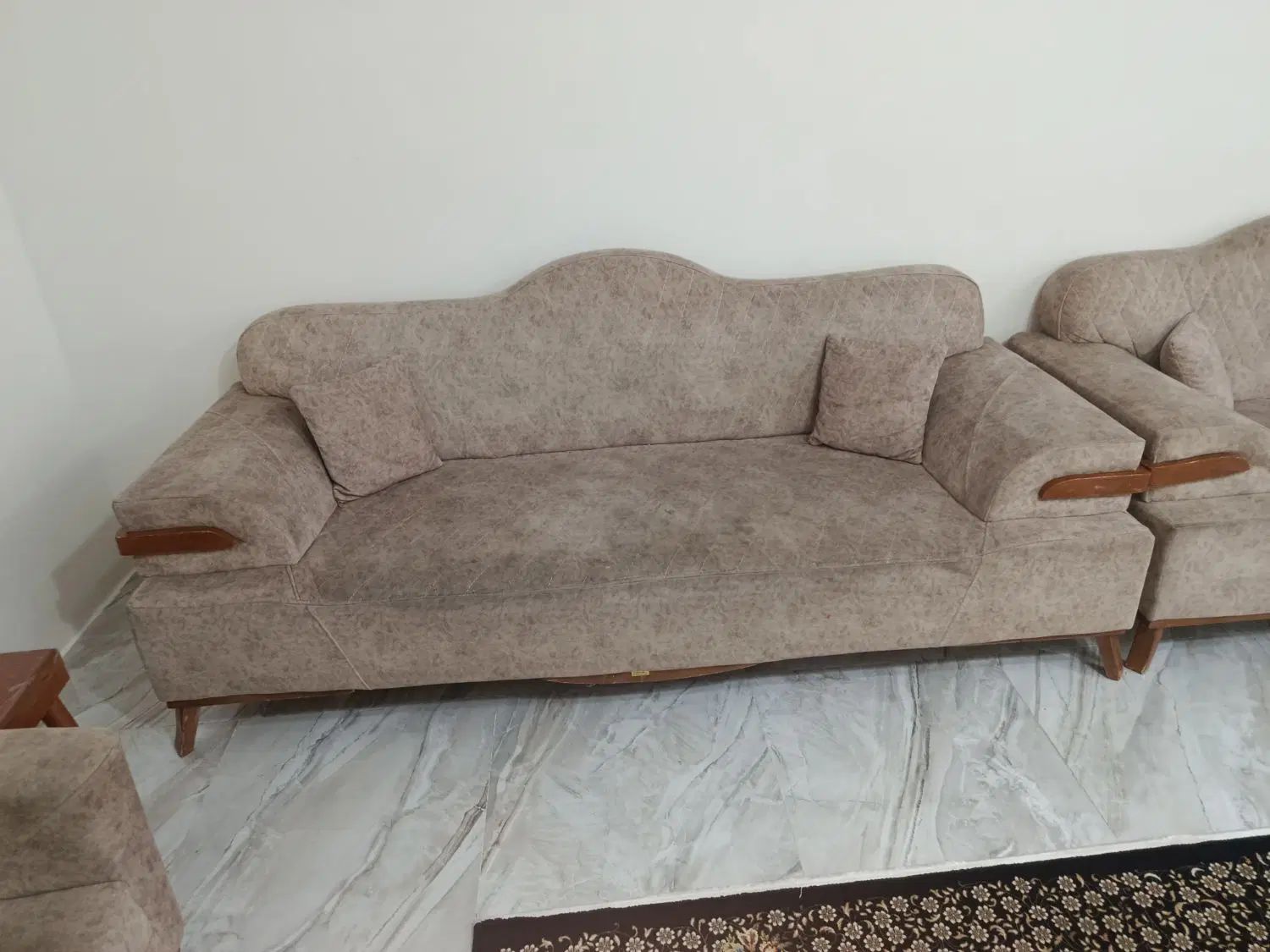 مبل راحتی|مبلمان خانگی و میز عسلی|کرج, حسین‌آباد|دیوار