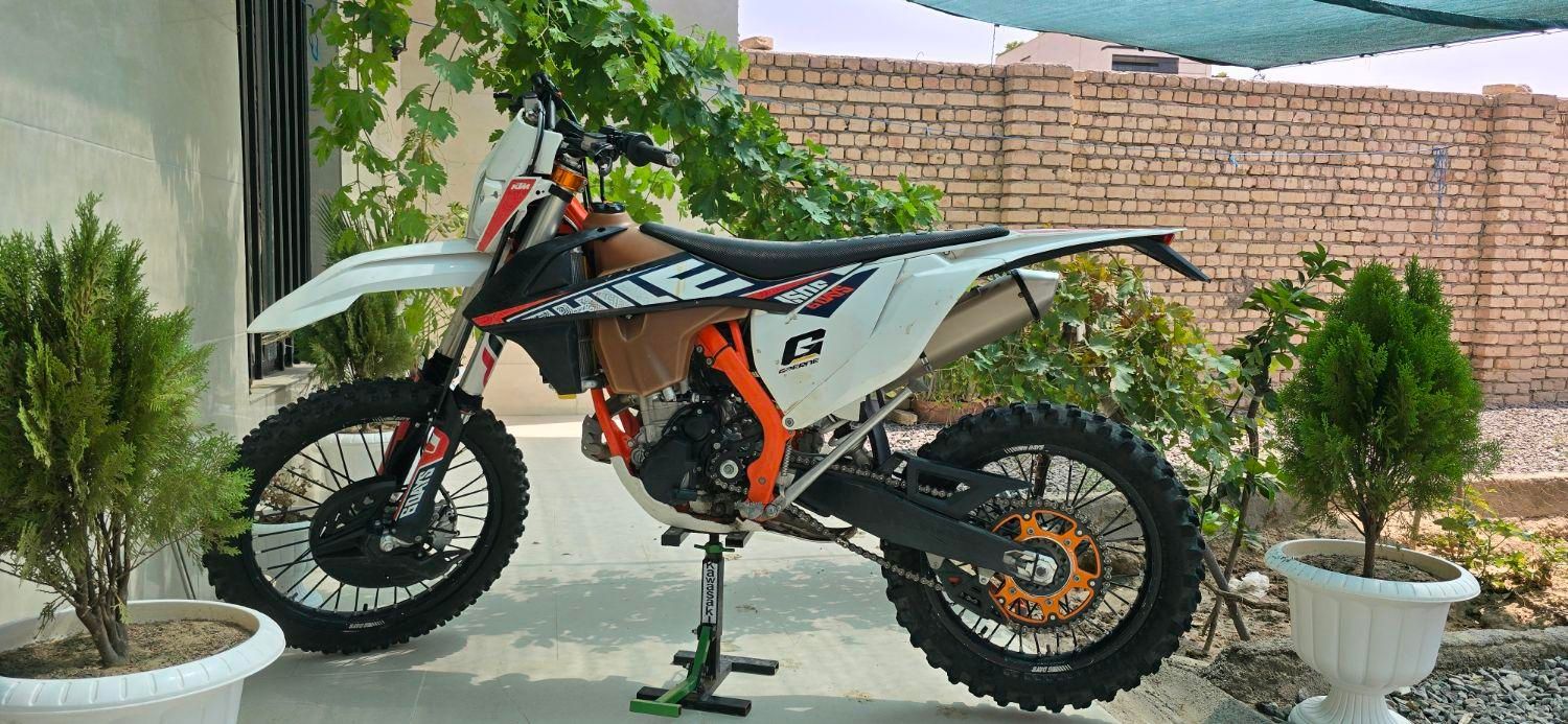 موتور KTM 250cc سیکس دیز|موتورسیکلت|کاشان, کاشان|دیوار