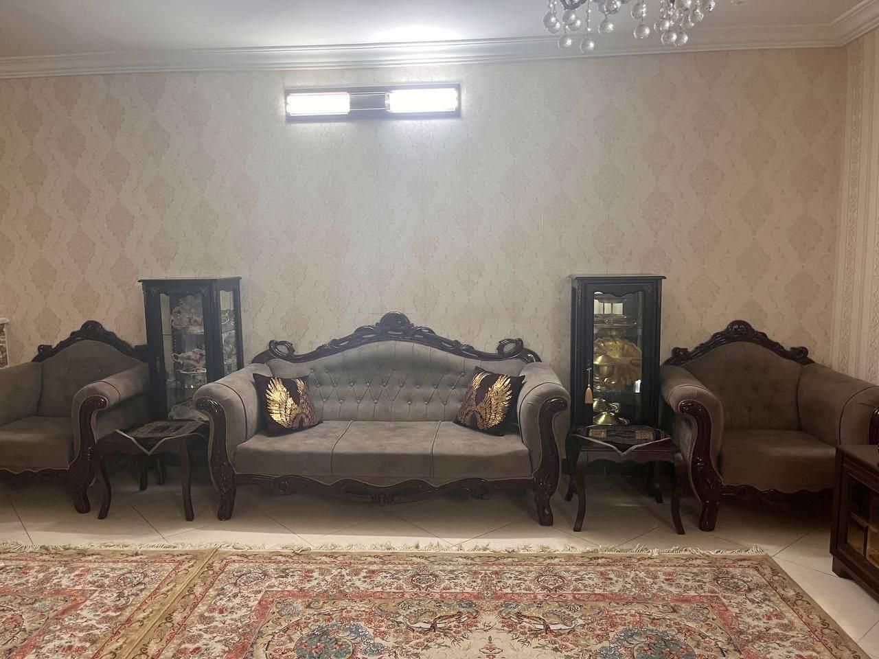 مبل ۷نفره کلاسیک+میز وسط و۲عسلی+دوتابوفه+میز ۶نفره|مبلمان خانگی و میز عسلی|گرگان, |دیوار