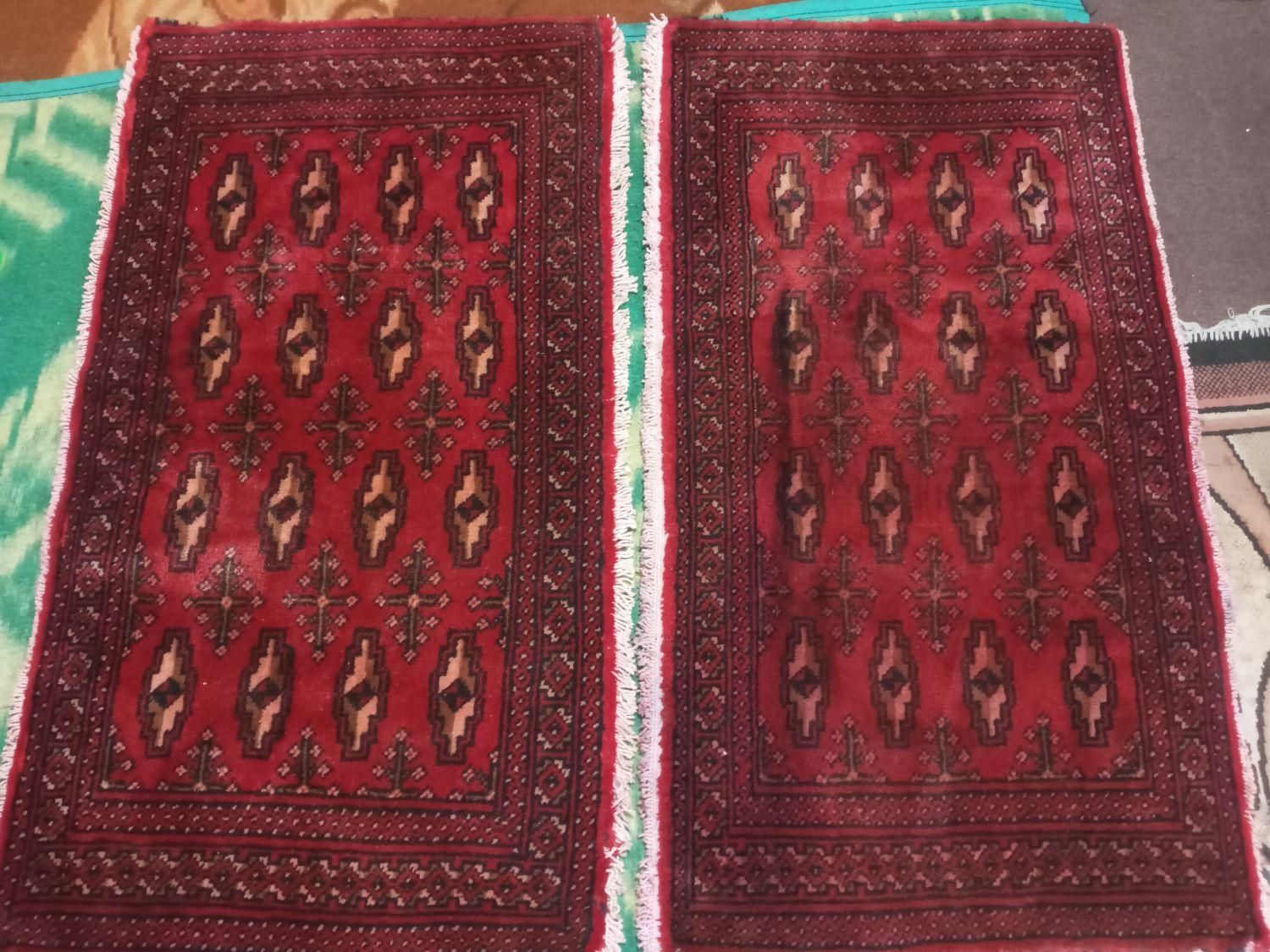 دوجفت قالیچه دستباف سالم وقدیمی|گلیم، جاجیم، گبه|بندرعباس, |دیوار