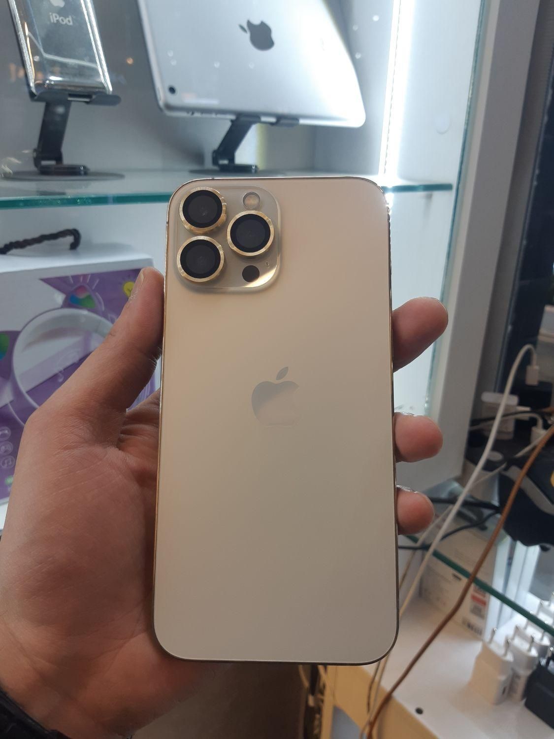 اپل iPhone 13 Pro Max ۲۵۶ گیگابایت گلد درحد آک|موبایل|قم, عمار یاسر|دیوار