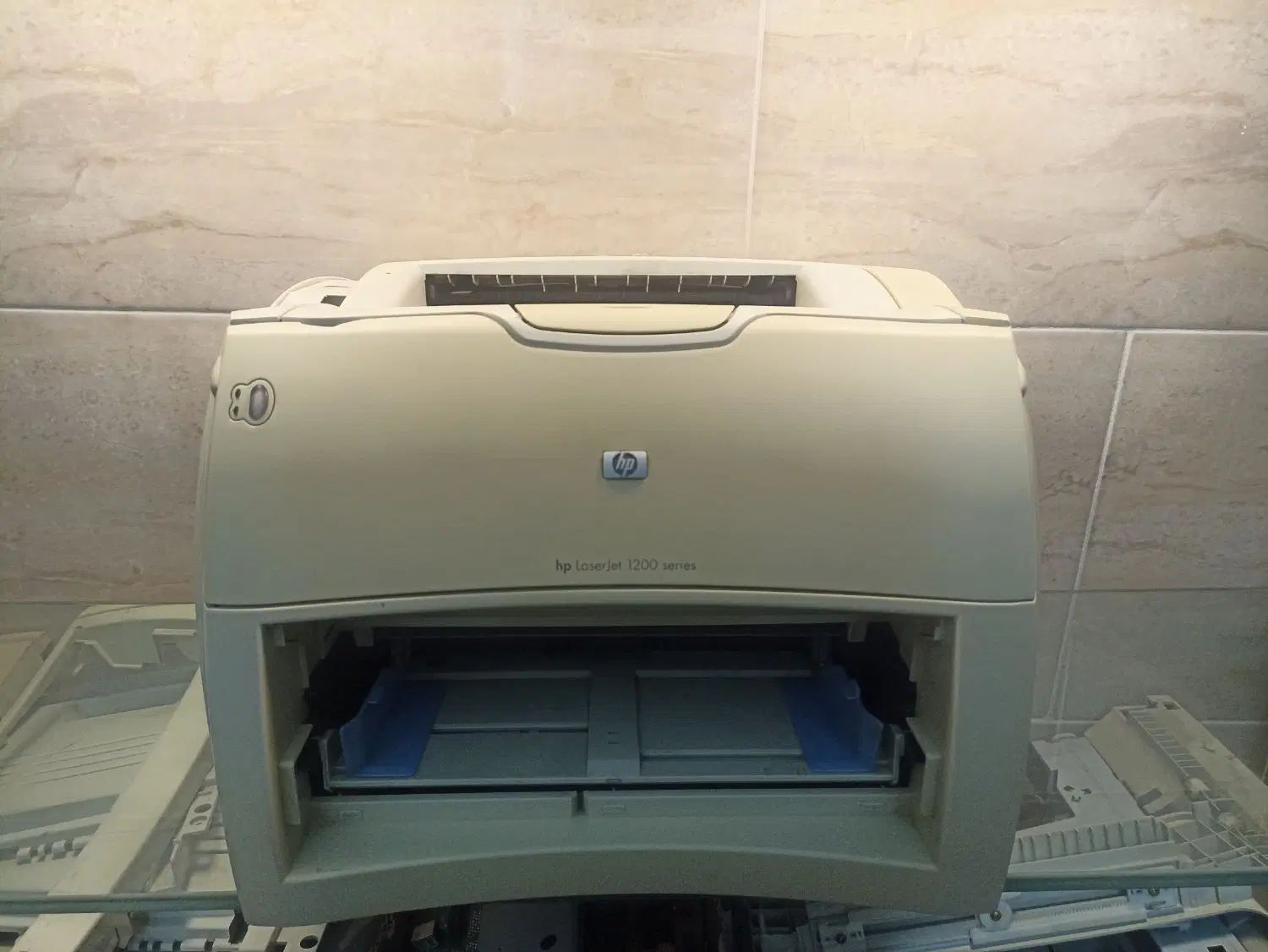 پرینتر hp1200(پرینتر خانگی و .)به گوشی متصل میشه.|پرینتر، اسکنر، کپی، فکس|تهران, نعمت‌آباد|دیوار
