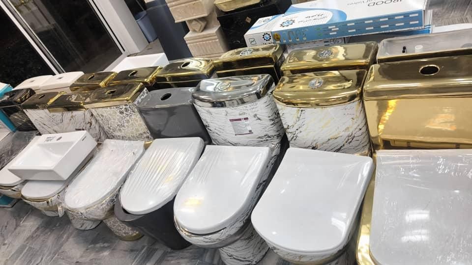 توالت فرنگی درانواع رنگ ومدلها خروجی10و12باضمانت|لوازم سرویس بهداشتی|آمل, |دیوار