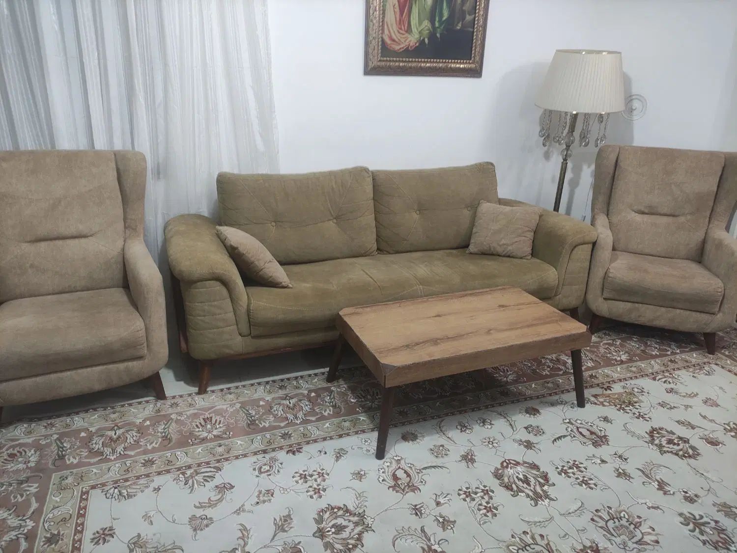 مبل در حد نو|مبلمان خانگی و میز عسلی|مشهد, شهرک مهرگان|دیوار