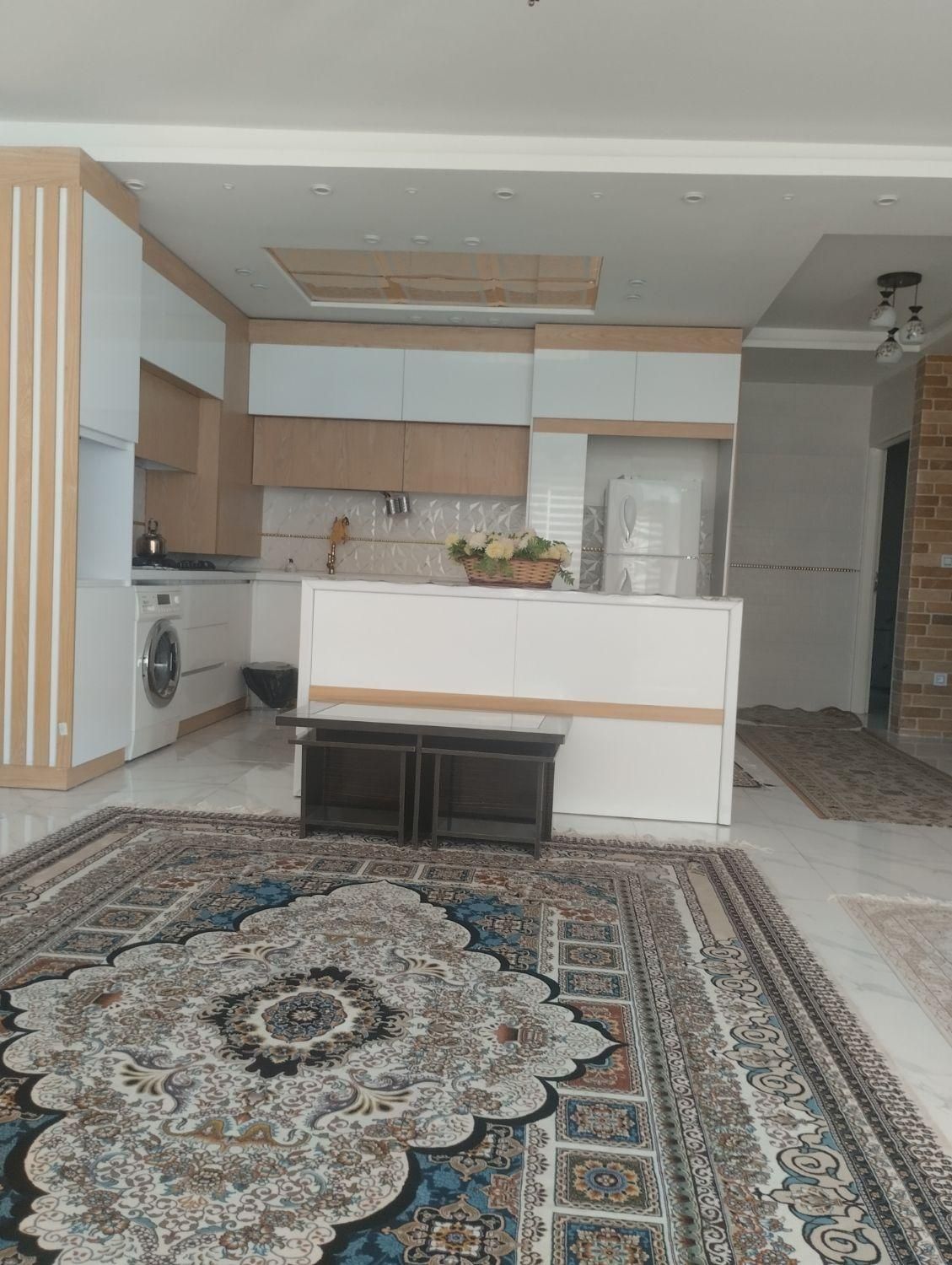 اجاره روزانه/هفتگی/ماهانه منزل ویلایی|اجارهٔ کوتاه‌مدت ویلا و باغ|صدرا-فارس, فاز ۲|دیوار