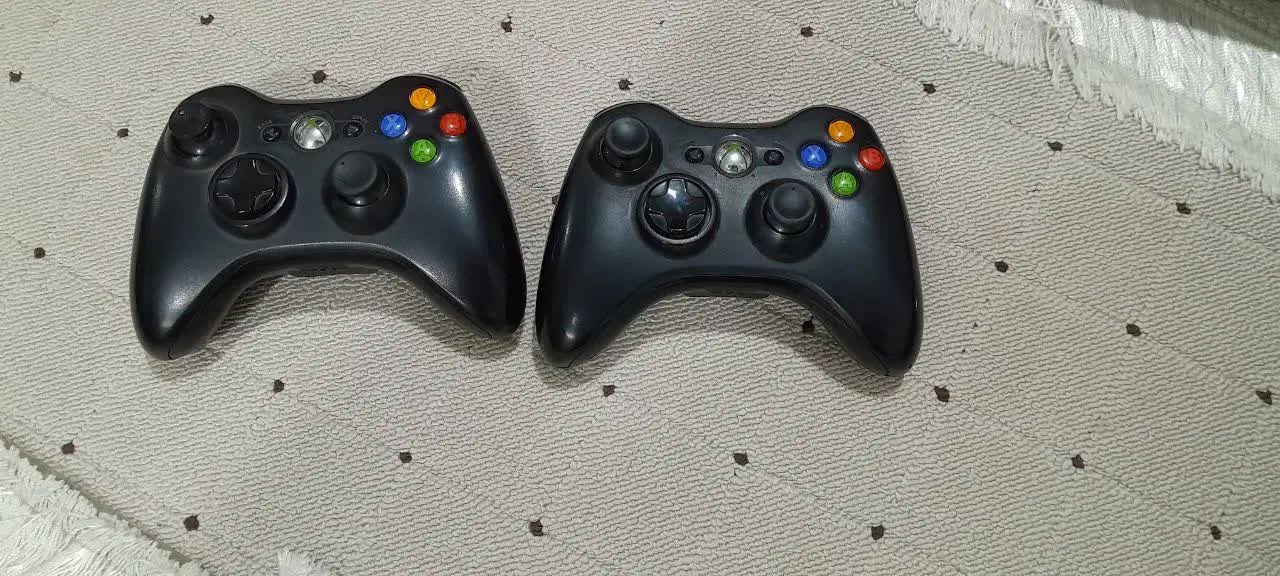 فروش Xbox360 جیتگ دو دسته 250 گیگ کم کار|کنسول، بازی ویدئویی و آنلاین|اصفهان, قائمیه|دیوار