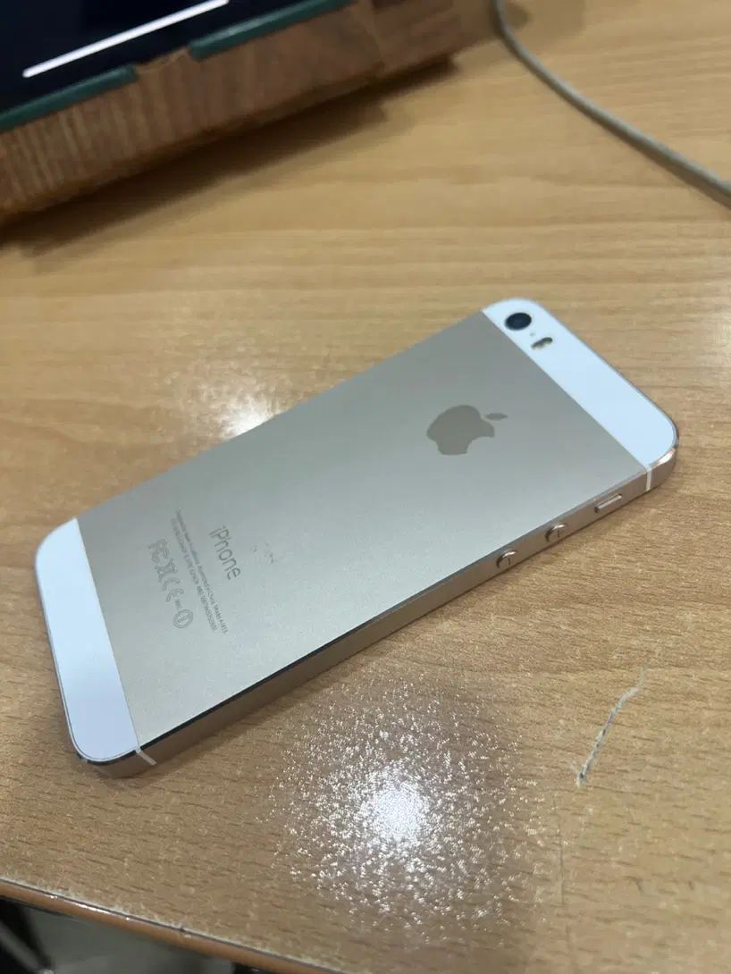 Iphone 5s|موبایل|تهران, سازمان برنامه جنوبی|دیوار