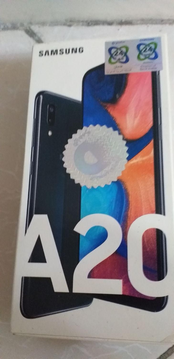 سامسونگ Galaxy A20 با حافظهٔ ۳۲ گیگابایت|موبایل|تهران, جمهوری|دیوار