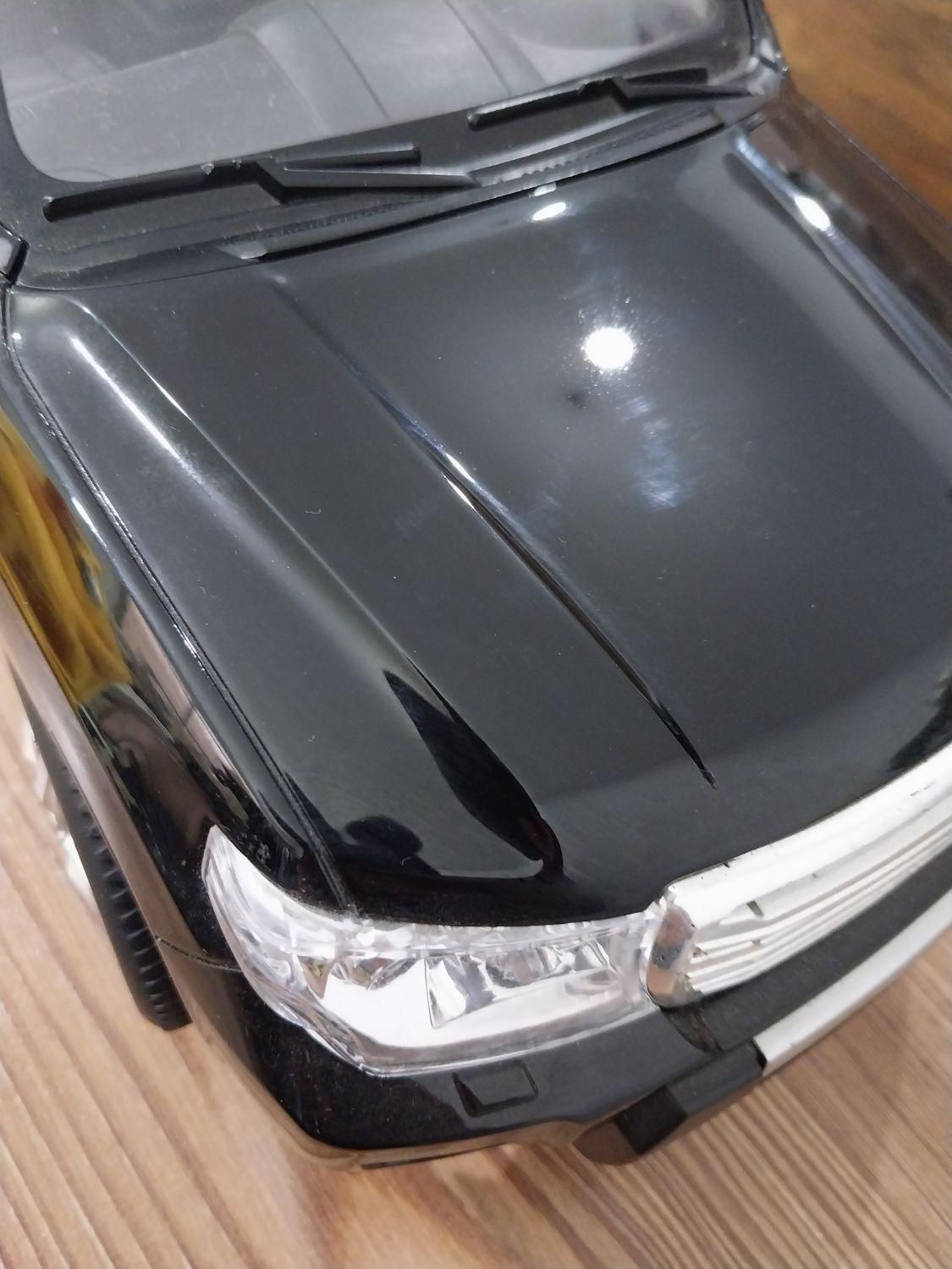 ماشین کنترلی لندکروز زیر قیمت|اسباببازی بچه|رشت, معلم|دیوار