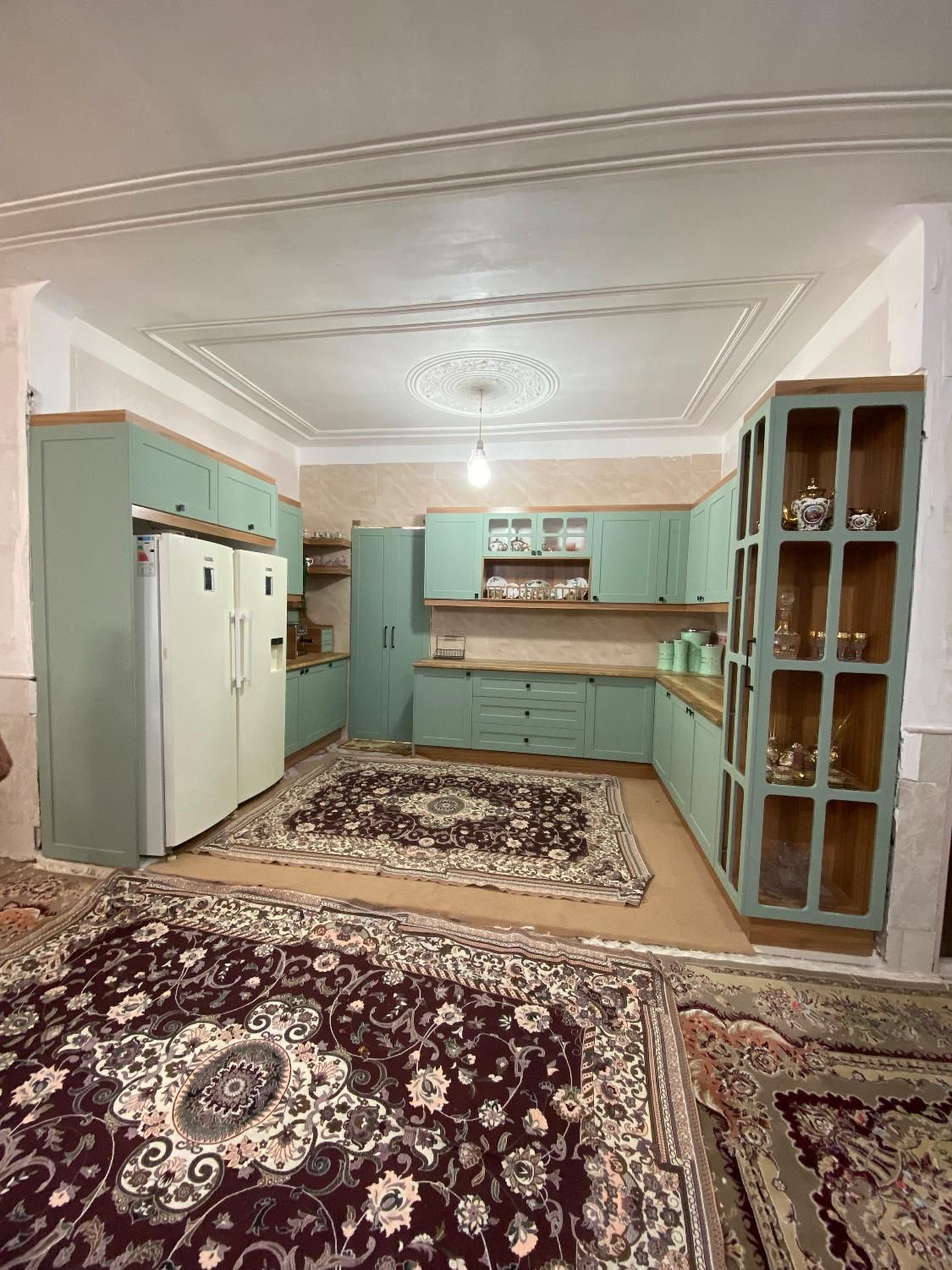 کابینت نئوکلاسیک سبز مغز پسته ای(خانه سبز)|مصالح و تجهیزات ساختمان|قم, بلوار امین و ساحلی|دیوار