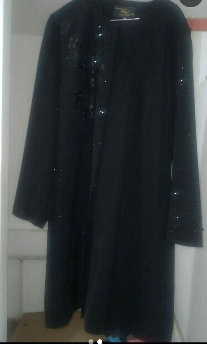 مانتو|لباس|قم, شهر قائم|دیوار