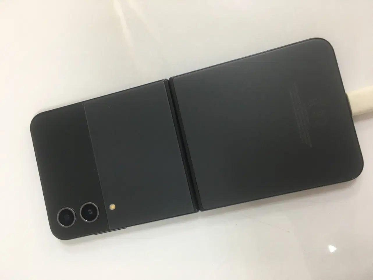 سامسونگ Galaxy Z Flip4 با حافظهٔ ۱۲۸ گیگابایت|موبایل|کرج, شهرک بنفشه|دیوار