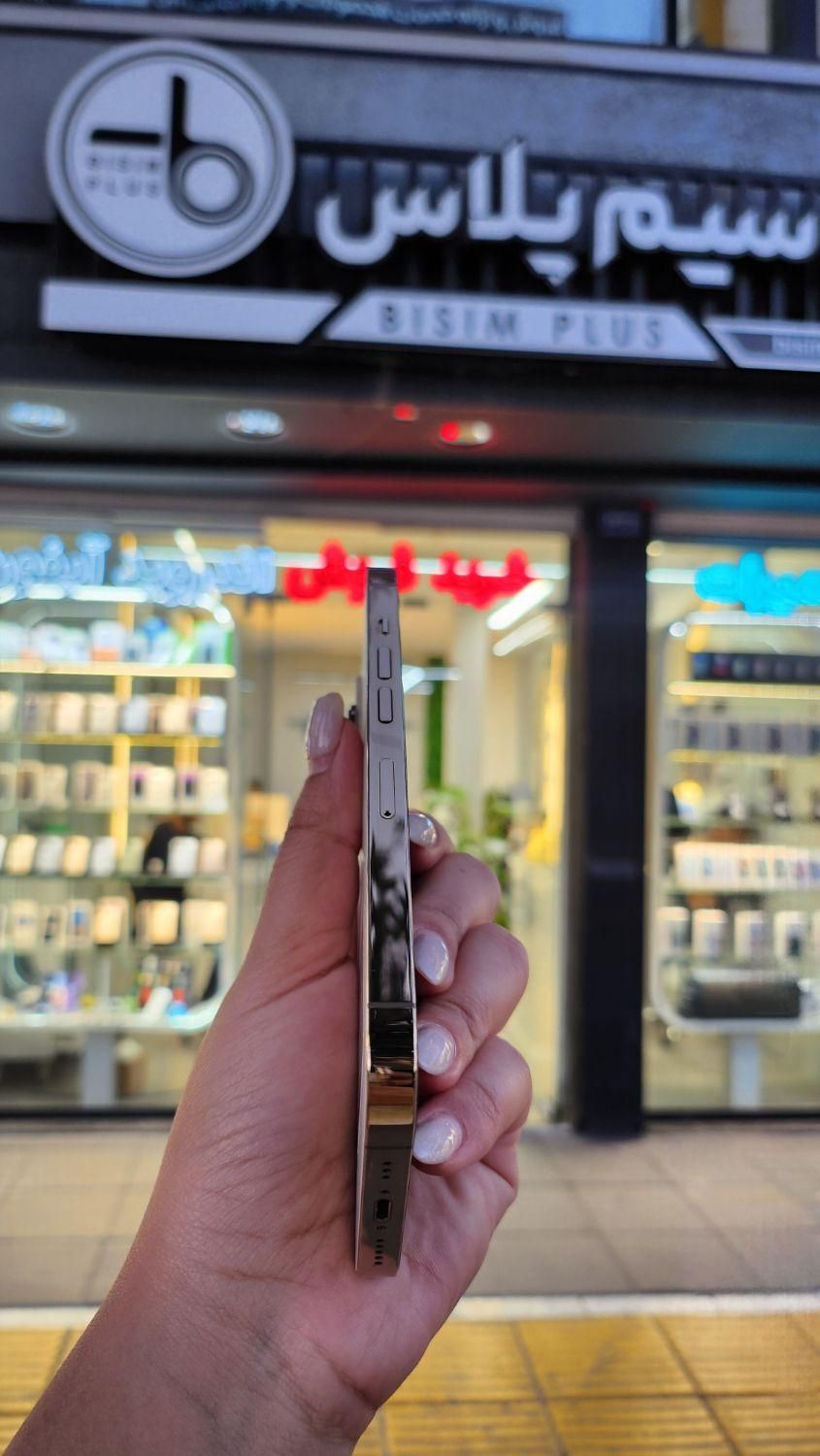اپل iPhone 13 Pro با حافظهٔ ۲۵۶ گیگابایت|موبایل|مشهد, احمدآباد|دیوار