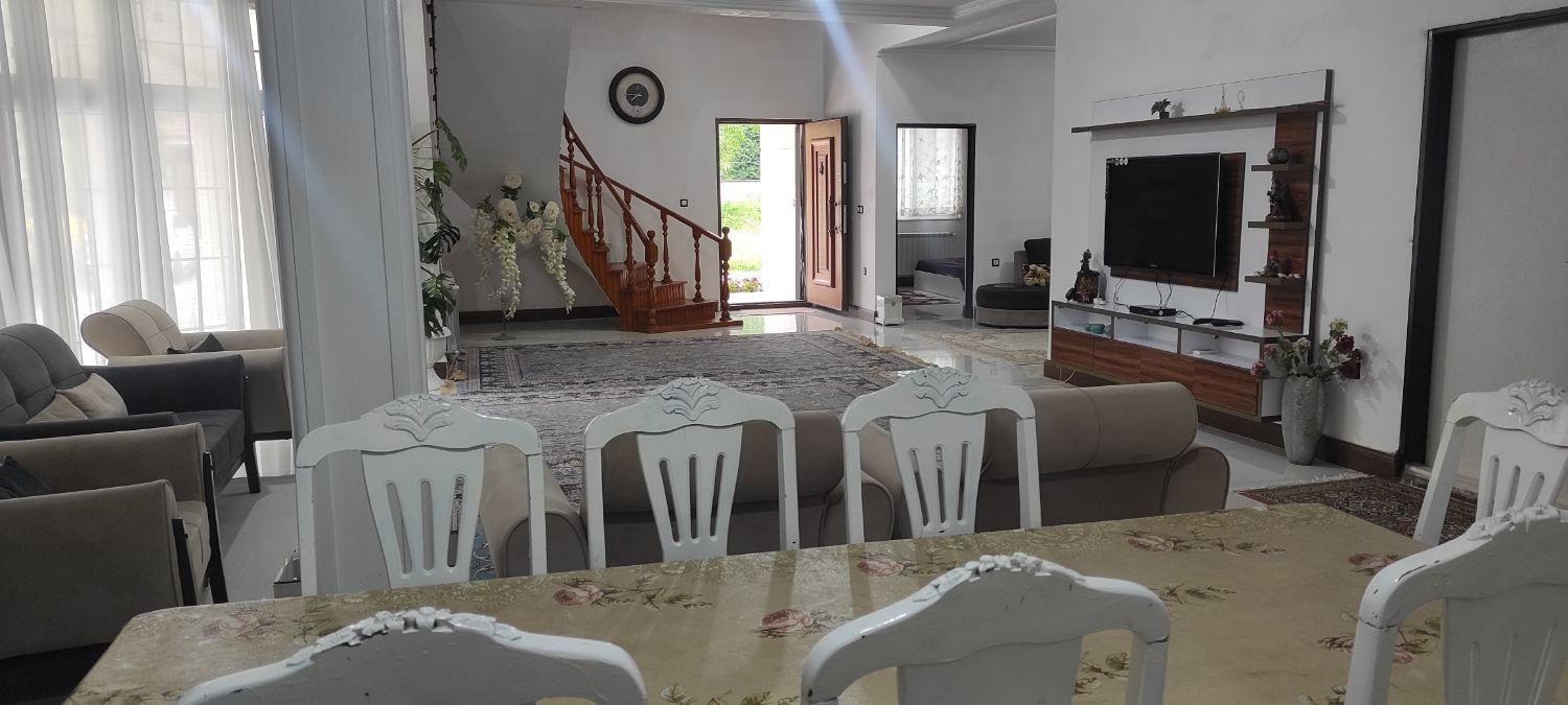 ویلای سه خوابه دوبلکس|اجارهٔ کوتاه‌مدت ویلا و باغ|فومن, |دیوار