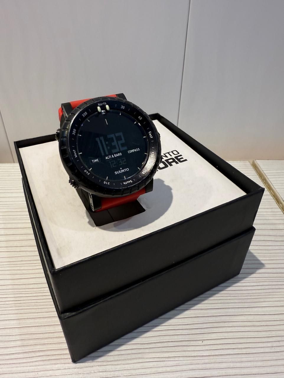 Suunto core ساعت کوهنوردی و حرفه ای سونتو|ساعت|تهران, صادقیه|دیوار