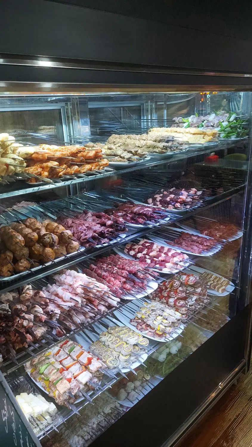 شاطر،سالنکار،کانتر کار خانم شیفت عصر تا شب|استخدام خدمات فروشگاه و رستوران|کرج, مهرویلا جنوبی|دیوار