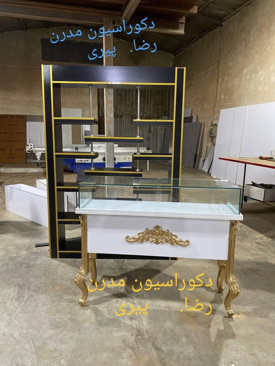 ویترینttقفسه طبقاتیssپیشخوانhدکور نمایشگاهیg|فروشگاه و مغازه|اسلام‌شهر, |دیوار