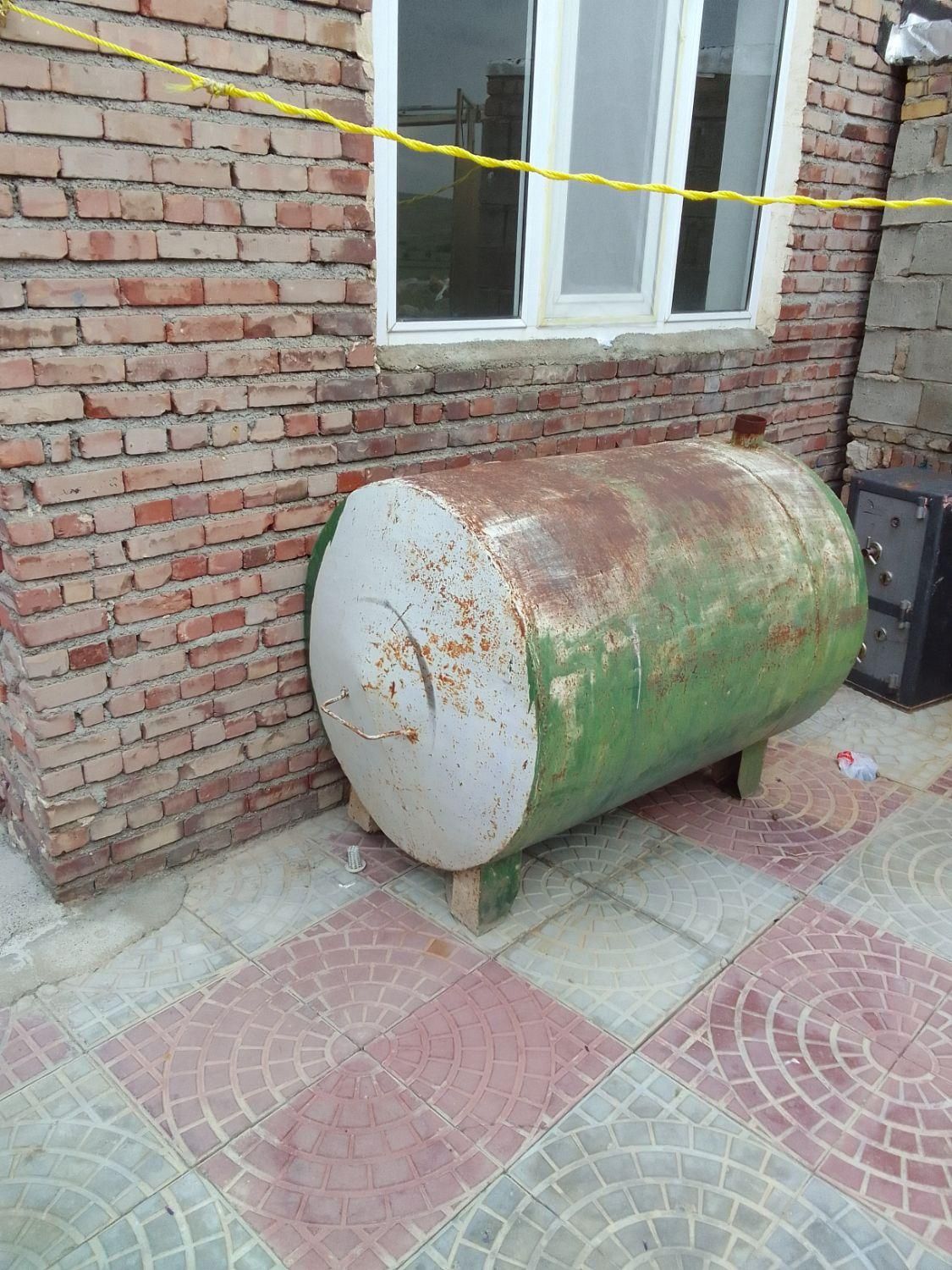 تانکر ۱۱۰۰ لیتری ورق ۲ میل|مصالح و تجهیزات ساختمان|بوکان, |دیوار