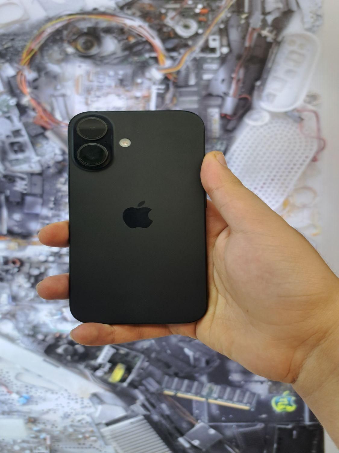 اپل iPhone 16 با حافظهٔ ۱۲۸ گیگابایت|موبایل|اصفهان, احمدآباد|دیوار