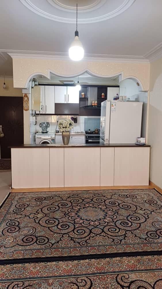 فروش واحد قیمت مناسب ۷۳ متر پارکینگ دار شهرک رسالت|فروش آپارتمان|نسیم‌شهر, |دیوار