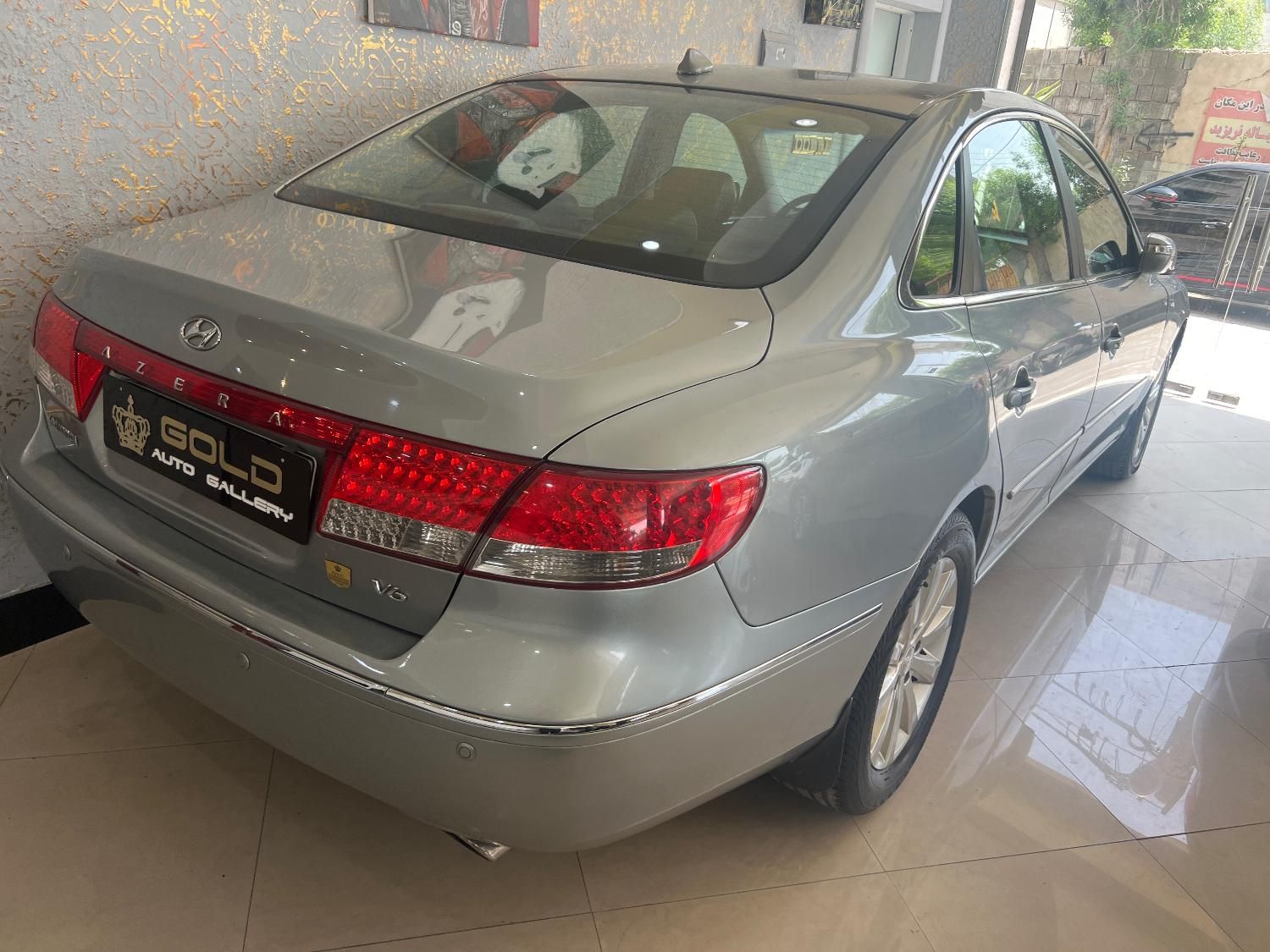 هیوندای آزرا گرنجور 3300cc، مدل ۲۰۱۰|خودرو سواری و وانت|بوشهر, |دیوار