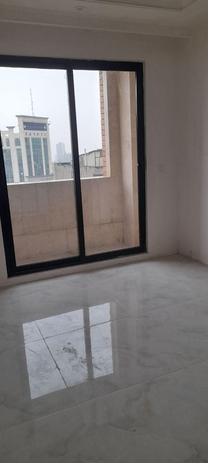 ۱۰۷ متر نوساز کلید نخورده دو خوابه خ نجات الهی|فروش آپارتمان|تهران, نجات اللهی|دیوار