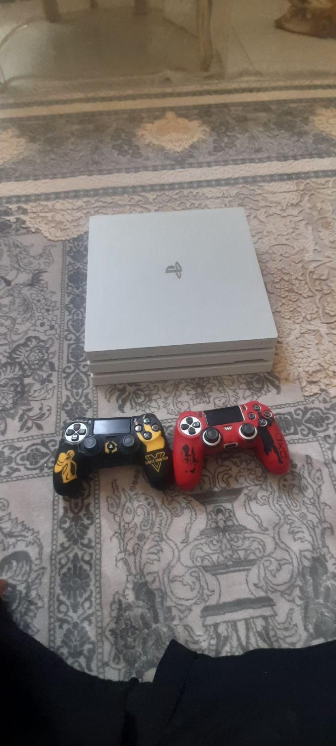 ps4 pro|کنسول، بازی ویدئویی و آنلاین|اصفهان, باغ فدک|دیوار