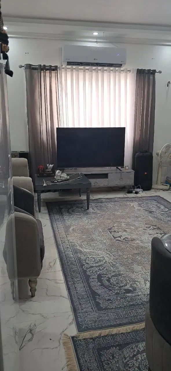 فروش آپارتمان ۸۵ متری طبقه اول با پارکینگ اختصاصی|فروش آپارتمان|رشت, انصاری|دیوار