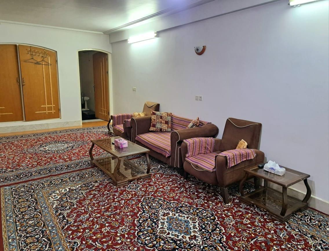 اجاره روزانه/هفتگی/ماهانه دارای پارکینگ|اجارهٔ کوتاه‌مدت آپارتمان و سوئیت|کاشان, ملا حبیب‌الله شریف|دیوار