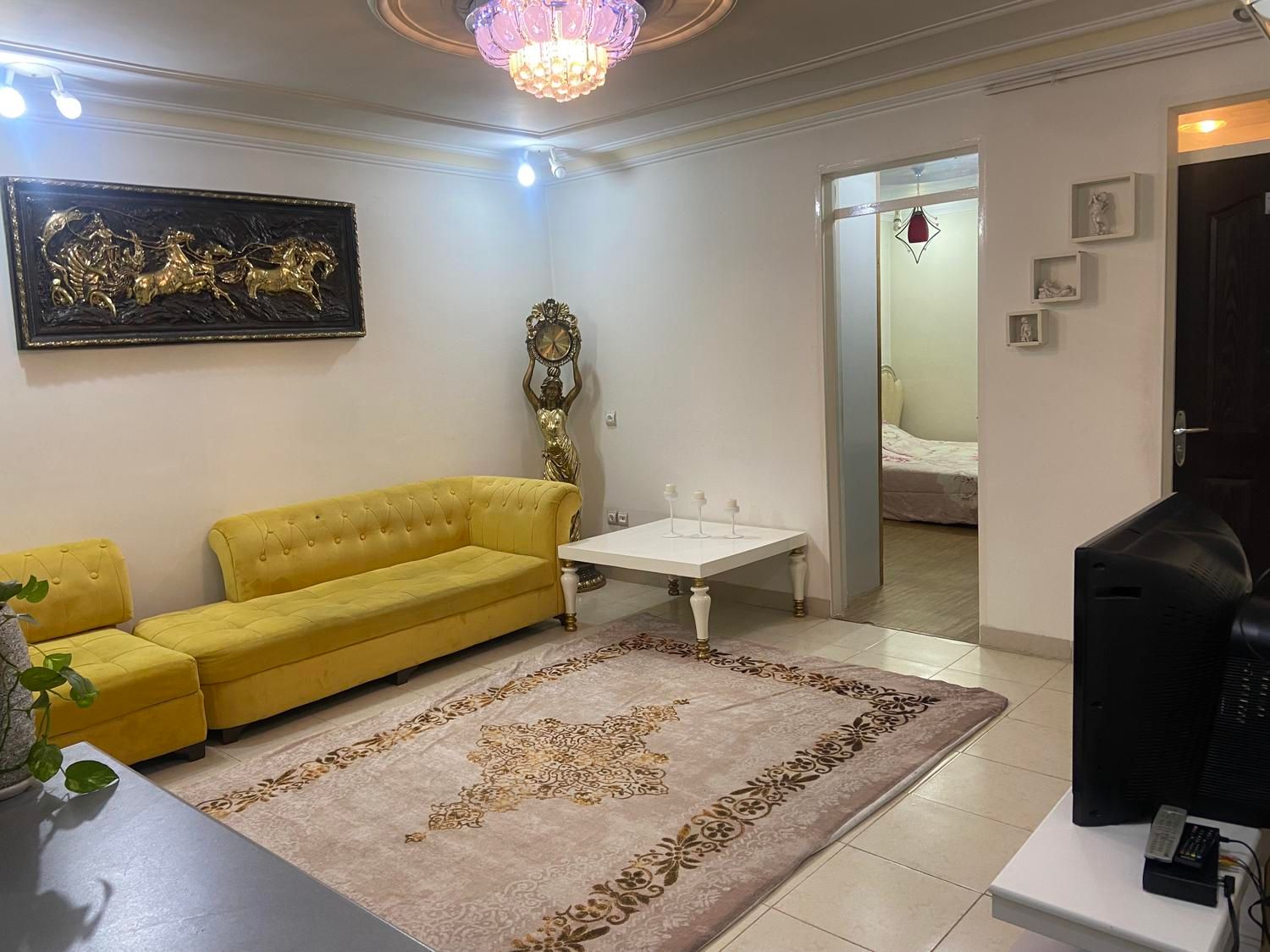 اجاره سوئیت روزانه برای مسافر|اجارهٔ کوتاهمدت آپارتمان و سوئیت|رشت, هلال احمر|دیوار