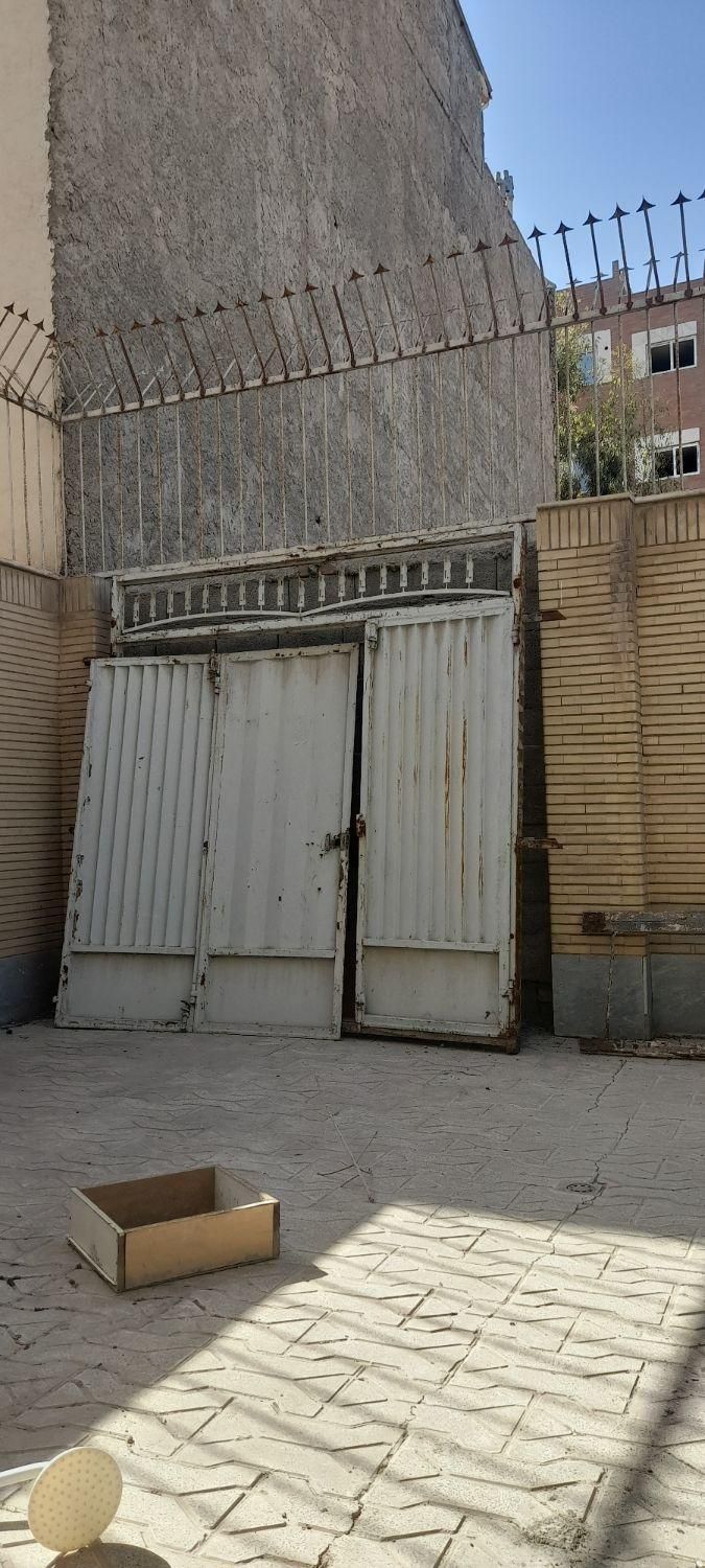 آبگرمکن ۱۵۰ لیتری  درب منزل ودر حمام کارکرده|آبگرمکن، پکیج، شوفاژ|اصفهان, جاوان|دیوار